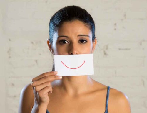 Don’t Be Afraid of Losing Yourself In A Relationship: 7 Steps To Keep Your Independence (And Your Relationship)